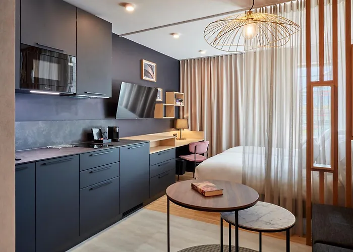 Aparthotel Adagio London City East