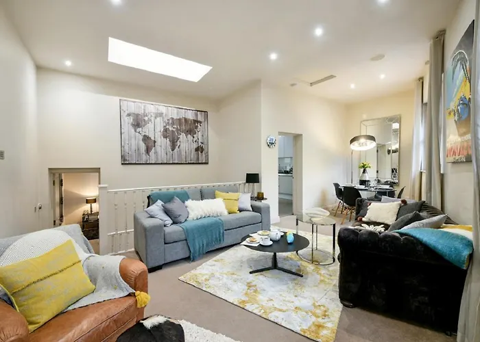 Central London Mews House