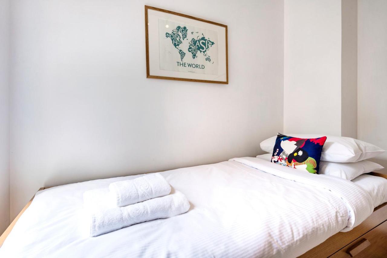 Appartement Panoramic Docklands With Waterfront Views Londen