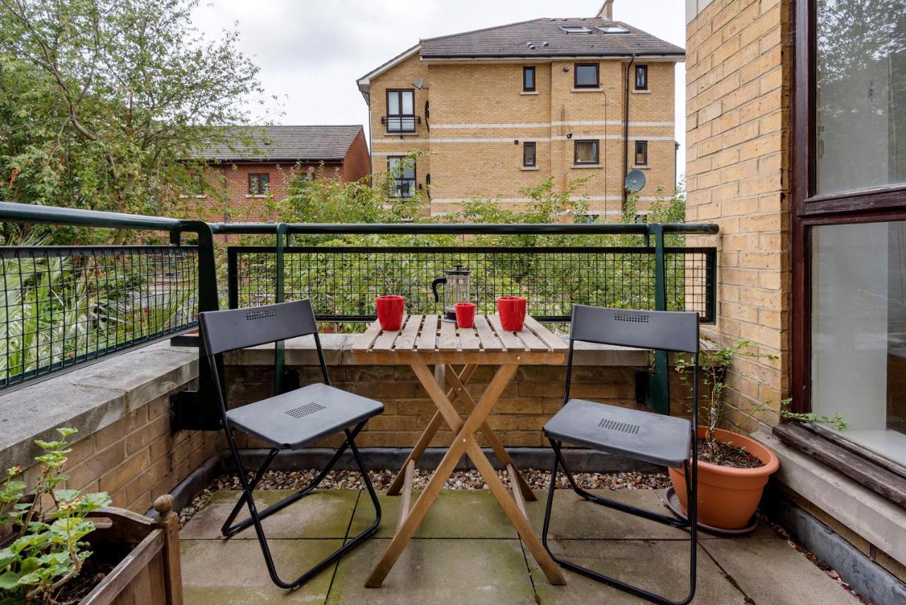 Appartement Panoramic Docklands With Waterfront Views