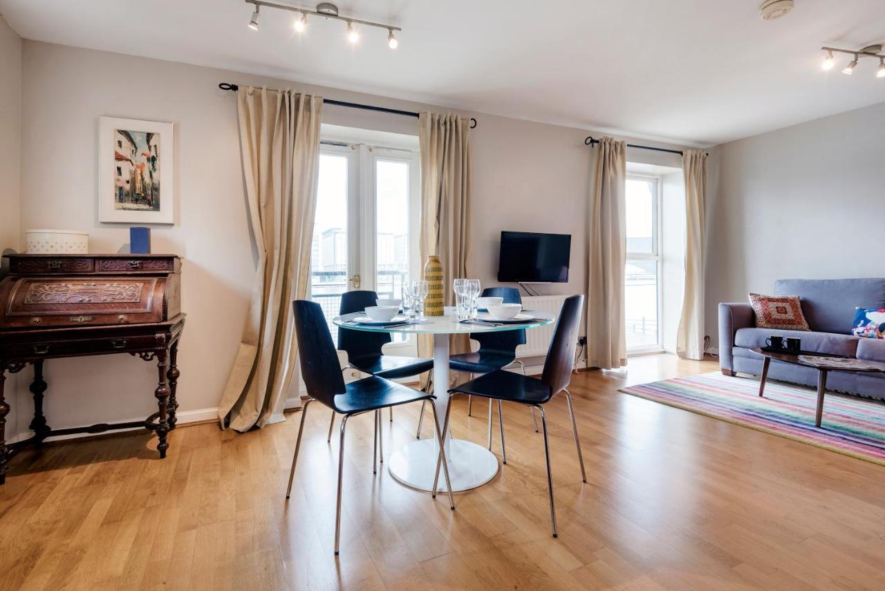 Panoramic Docklands With Waterfront Views Appartement
