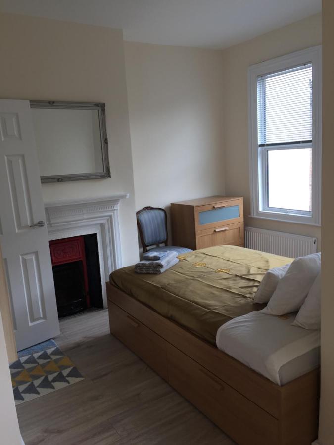 Yellow House Chelsea Bed & Breakfast *
