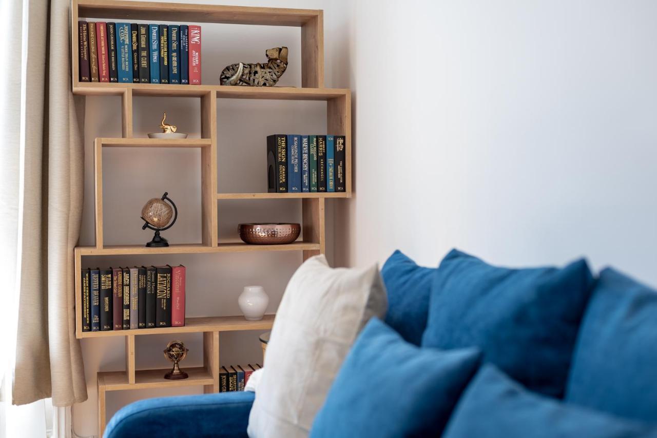 Apartment Anderson Street By Capital