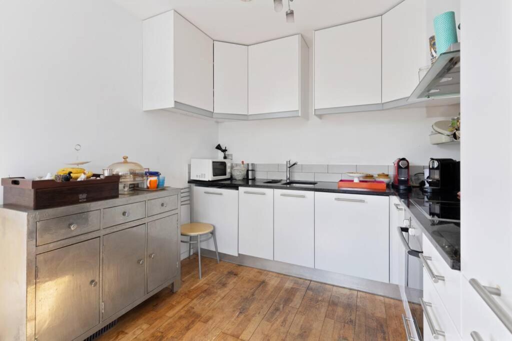 Stunning 1 Bed Canal View - Bethnal Green - Apartment *