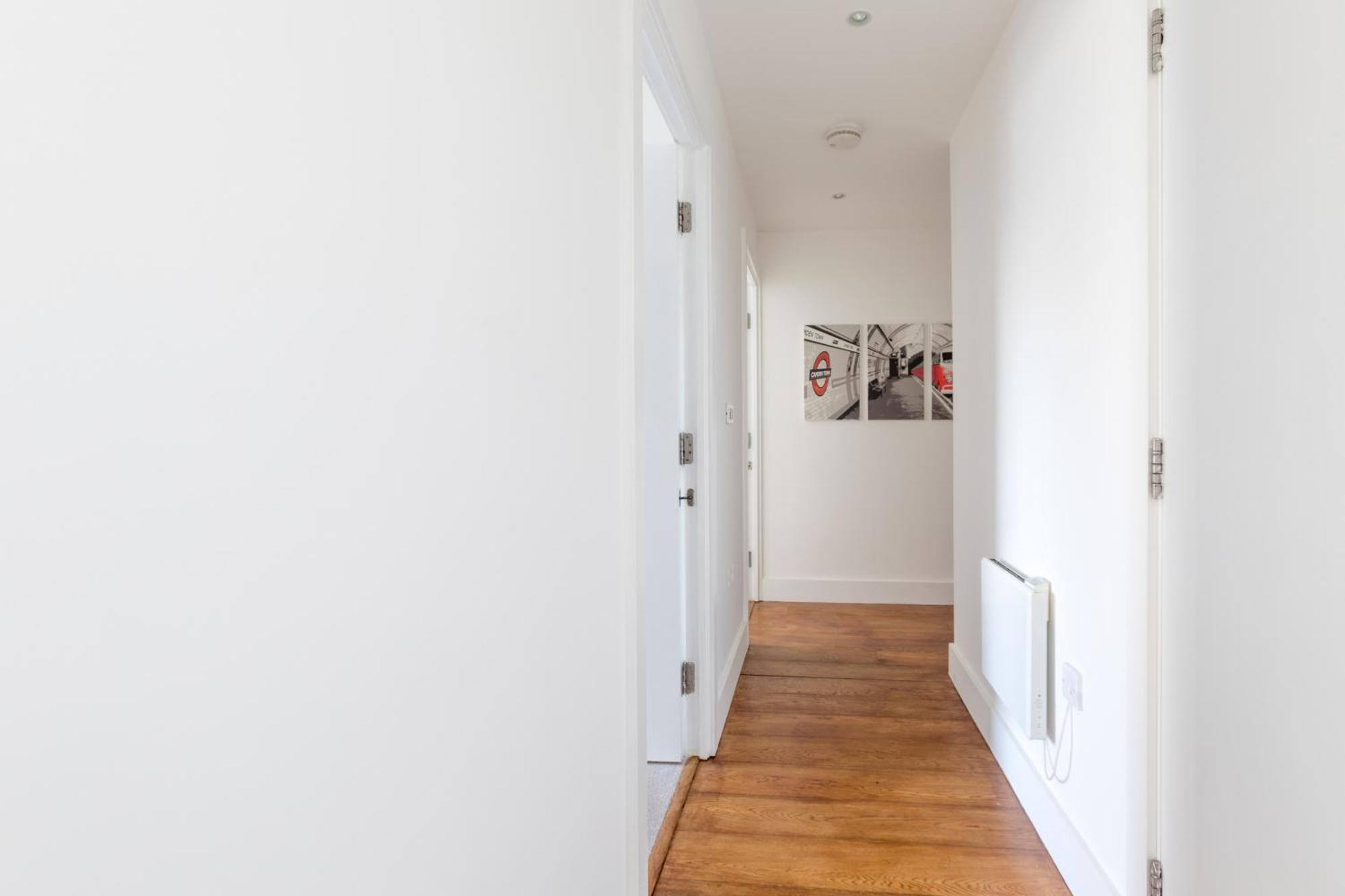Apartment Luxury 2-bed Flat Parking And Close To The Tube