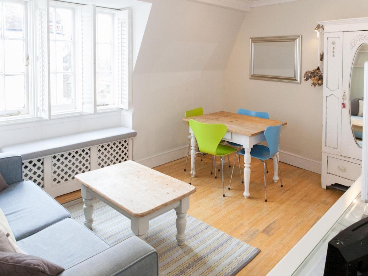 Apartment Pass The Keys Roof Terrace Flat In Trendy & Chic Hampstead London