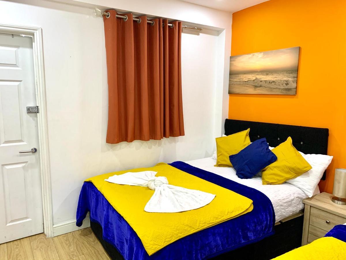 Apartment 2 Bedroom Apartment, Kitchen, Reception&private Garden *
