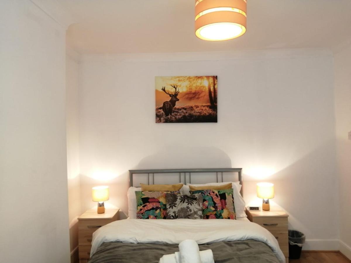 Privatunterkunft Stratford Cozy Double