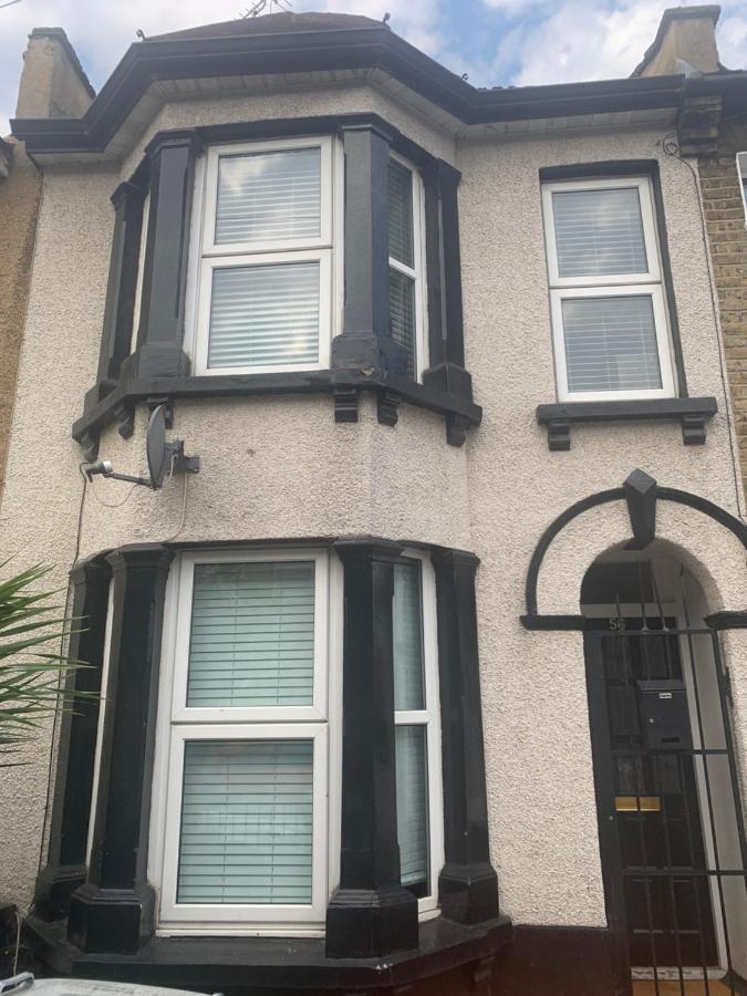Privatunterkunft Stratford Cozy Double