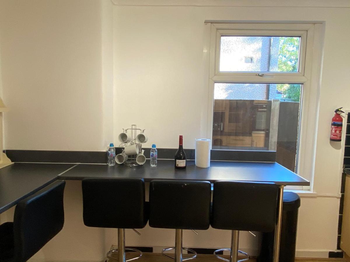 Privatunterkunft Stratford Cozy Double