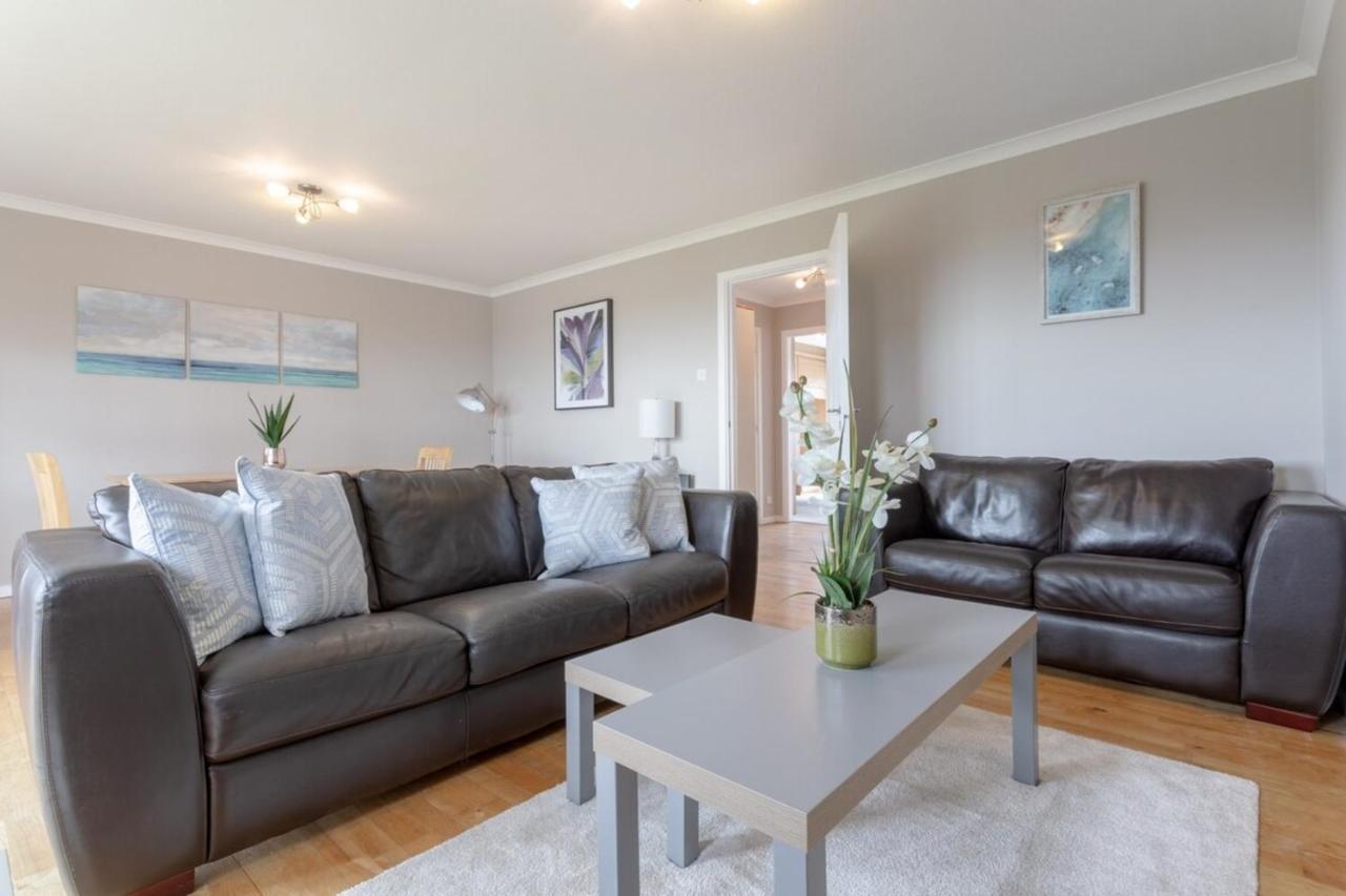 Bright Modern One-bed With Stunning View Of Thames Apartment *