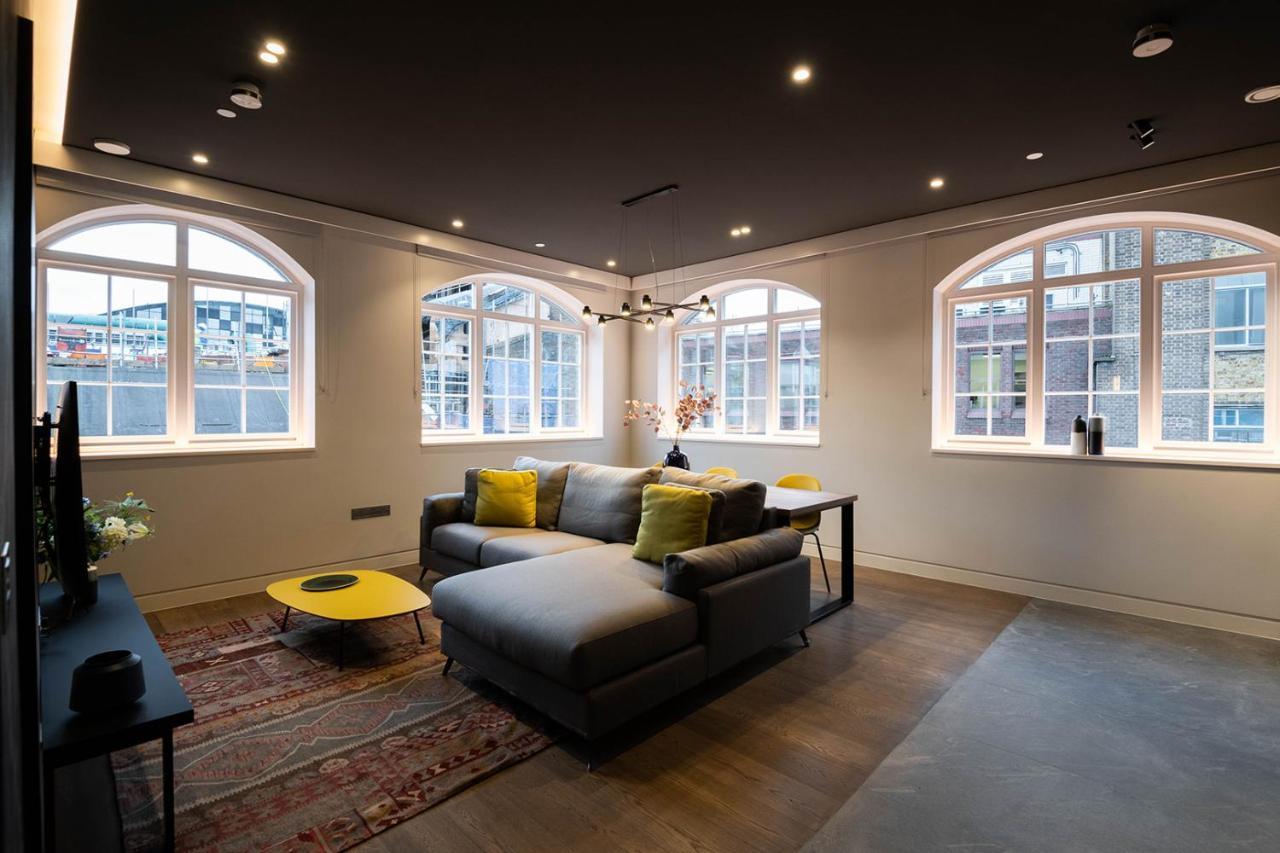 Mirabilis - Bayham Place