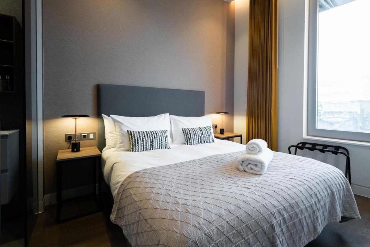 Mirabilis - Bayham Place *