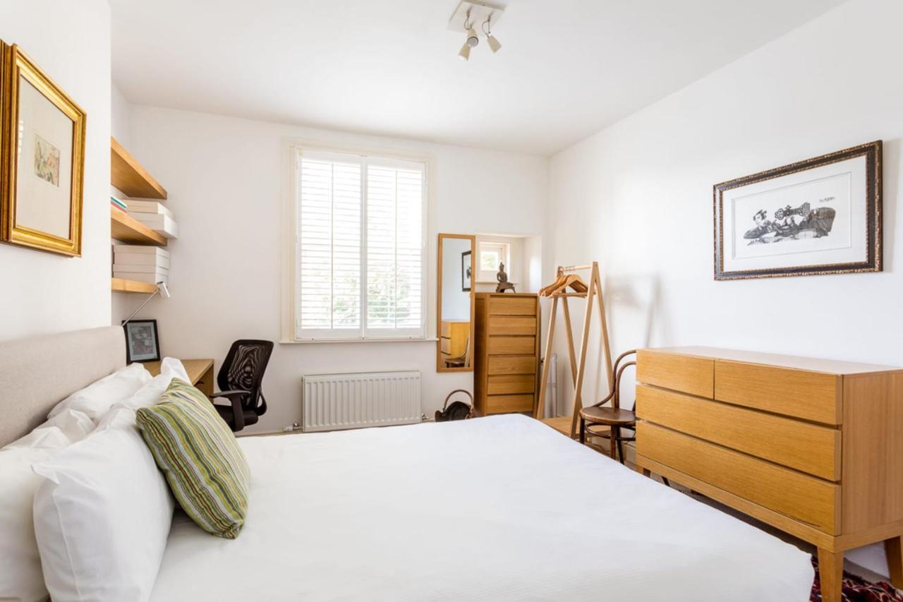Spacious Near Portobello Road Apartamento