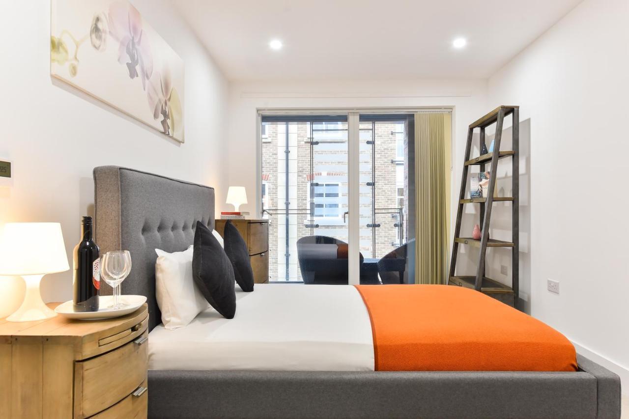 Apartment Paddington Gardens London