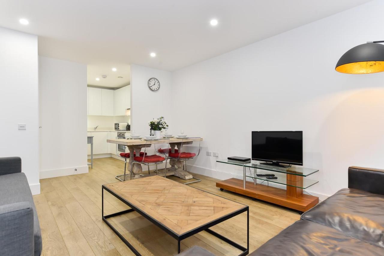 Paddington Gardens Apartment