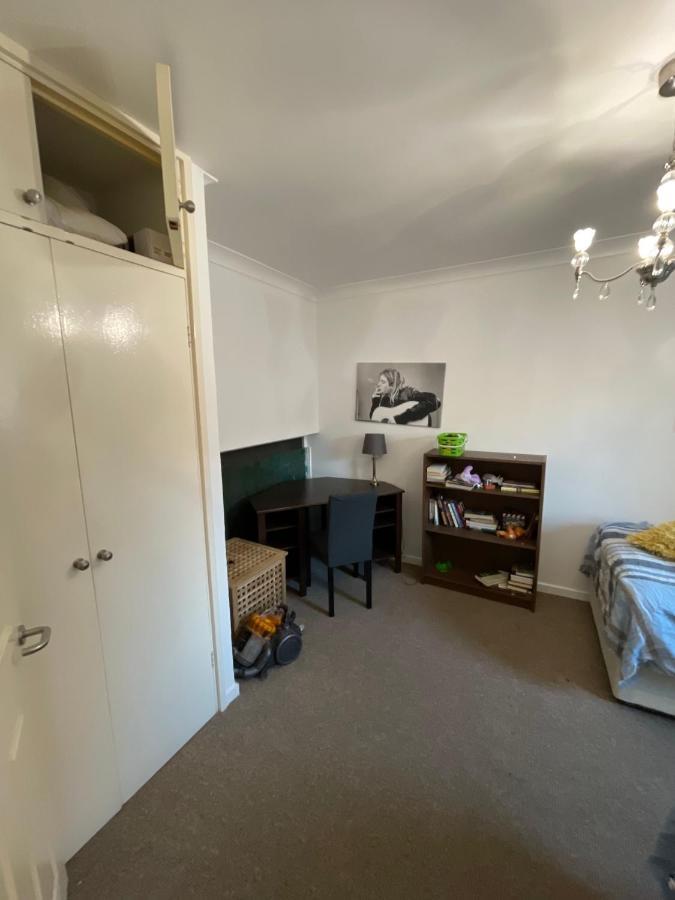 Victoria Two Bedroom Apartment Apartment *