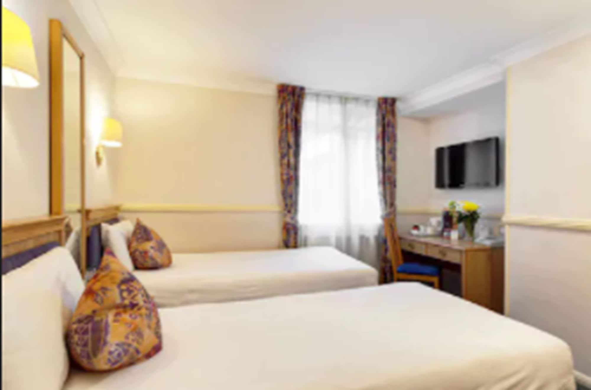 Berjaya Eden Park 3*