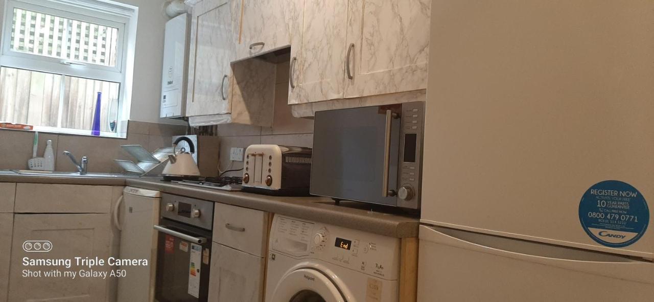 Apartamento 2 Bedrooms & 2 Bathrooms With An Ensuite Londres