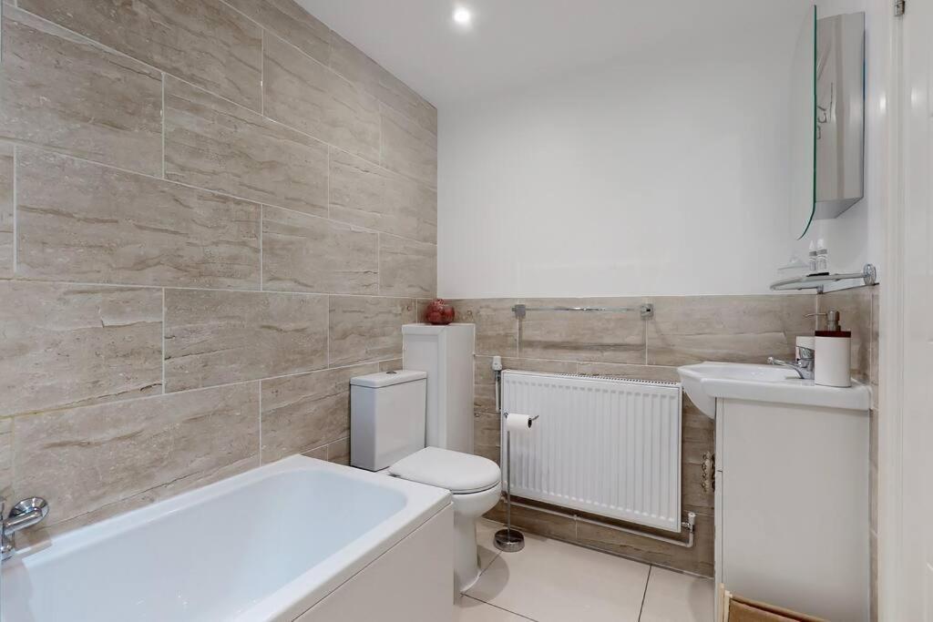 Apartment Lovely 2 Bedroom Near Highgate Station