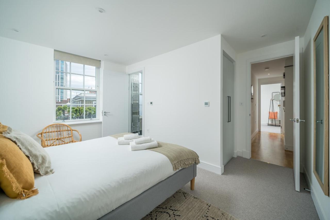 Stunning Flat Near Holland Park