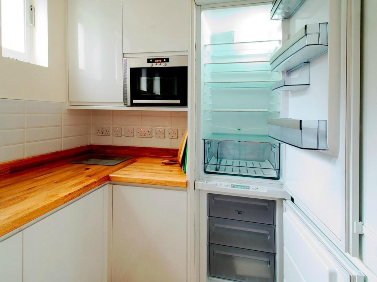 Vakantiehuis Serene Townhouse With Parking *
