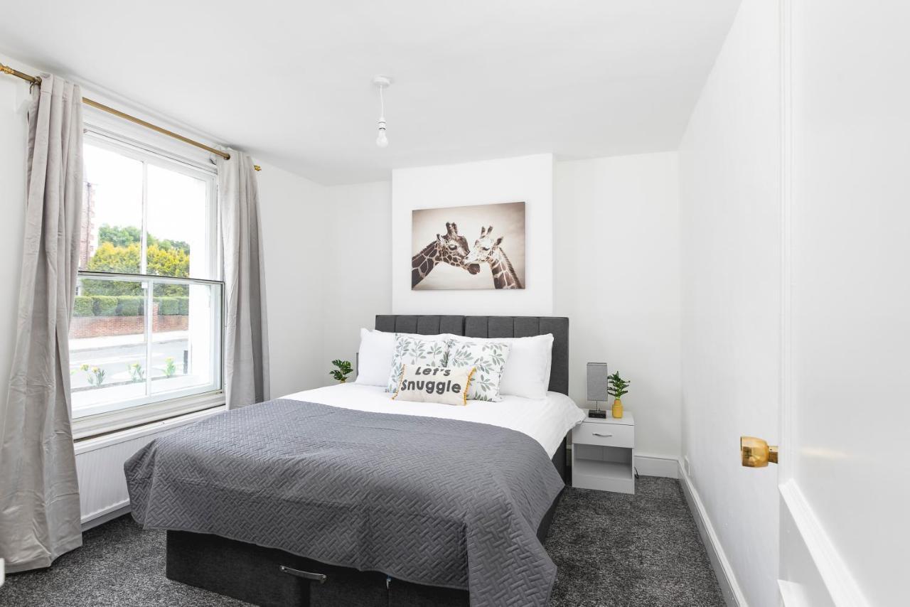 Skyvillion - 2 Bed In Finchley- 2 Mins Walk To East Finchley Tube Station Apartamento