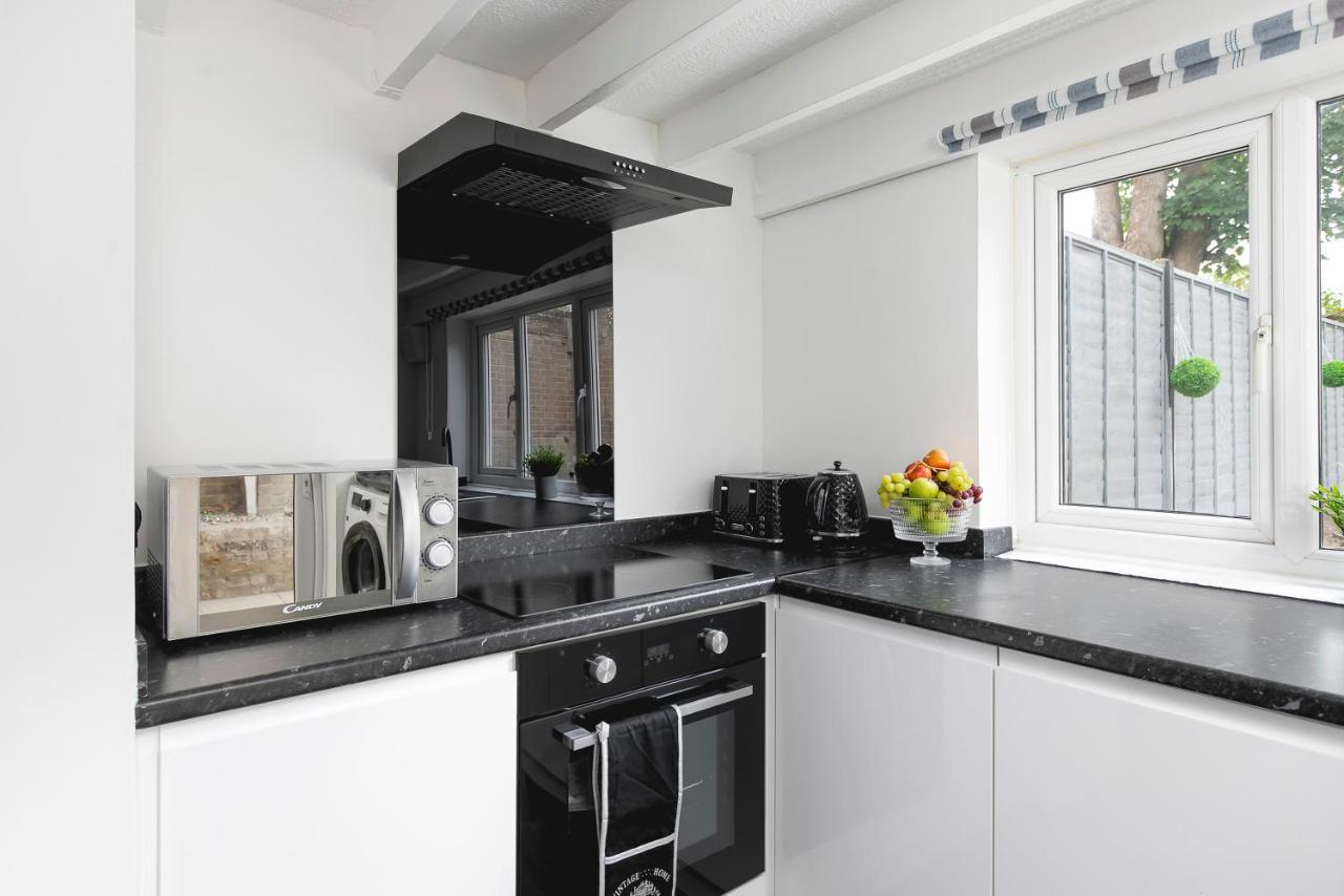Apartamento Skyvillion - 2 Bed In Finchley- 2 Mins Walk To East Finchley Tube Station