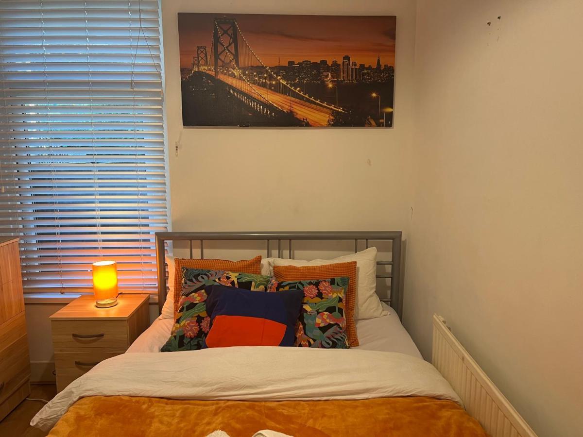 Stratford Cozy Double * London