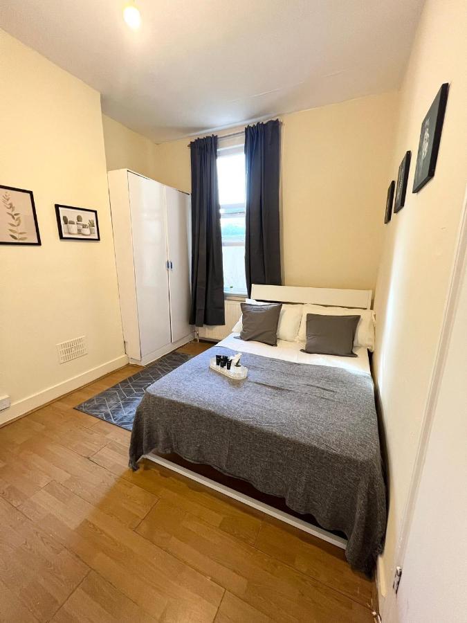 Amazing New House In Guest house
