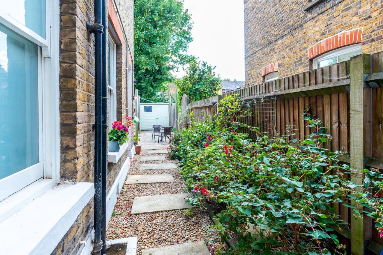 Pass The Keys West Cheerful Garden London