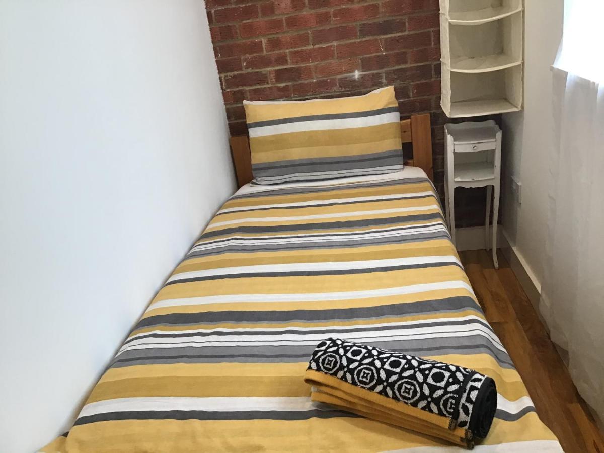 Residential Quarters, The Bungalow - Shooters Hill Holiday home London