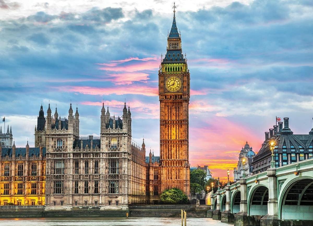 Stylish Getaway In The Heart Of The London