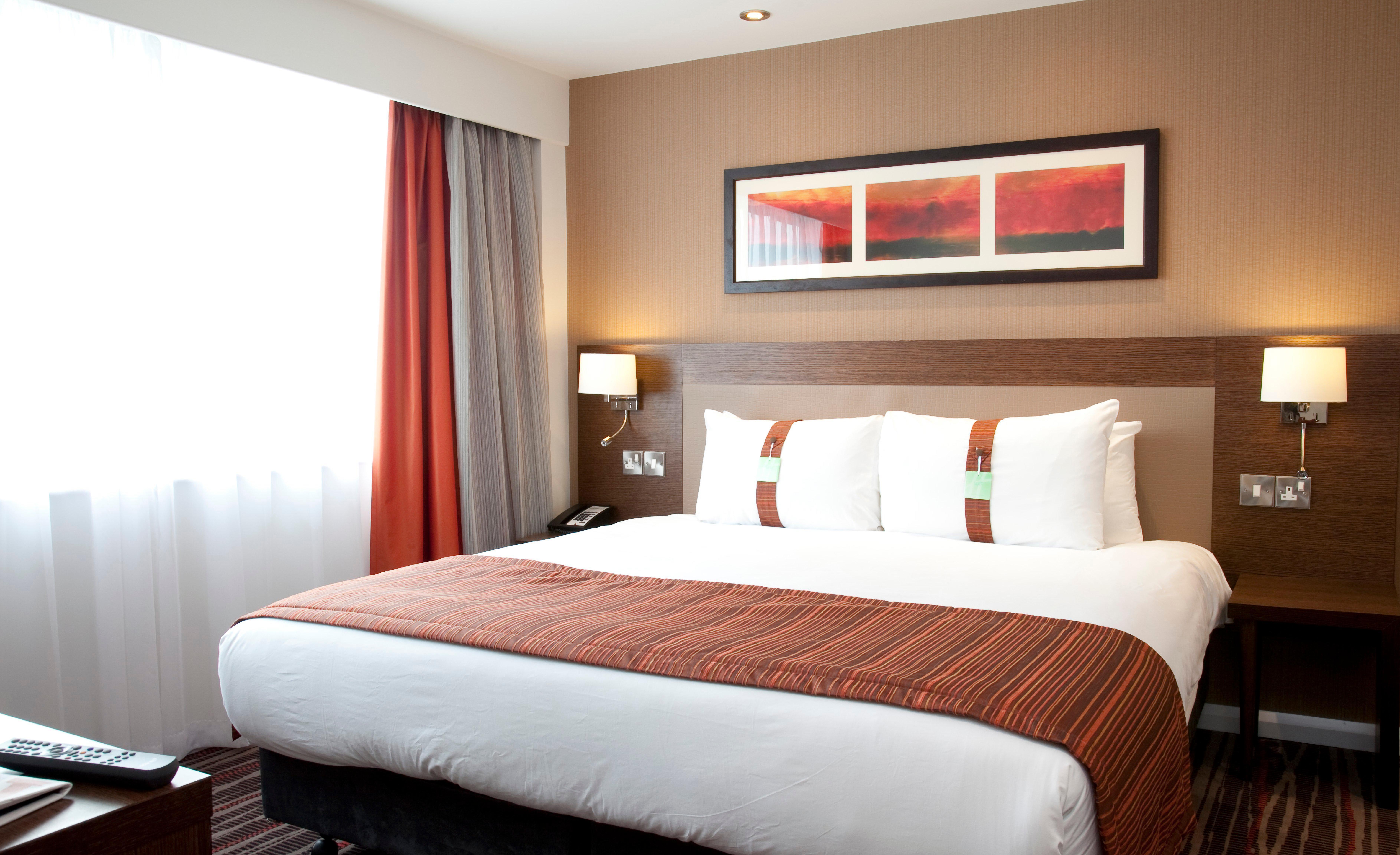 - Wembley Hotel