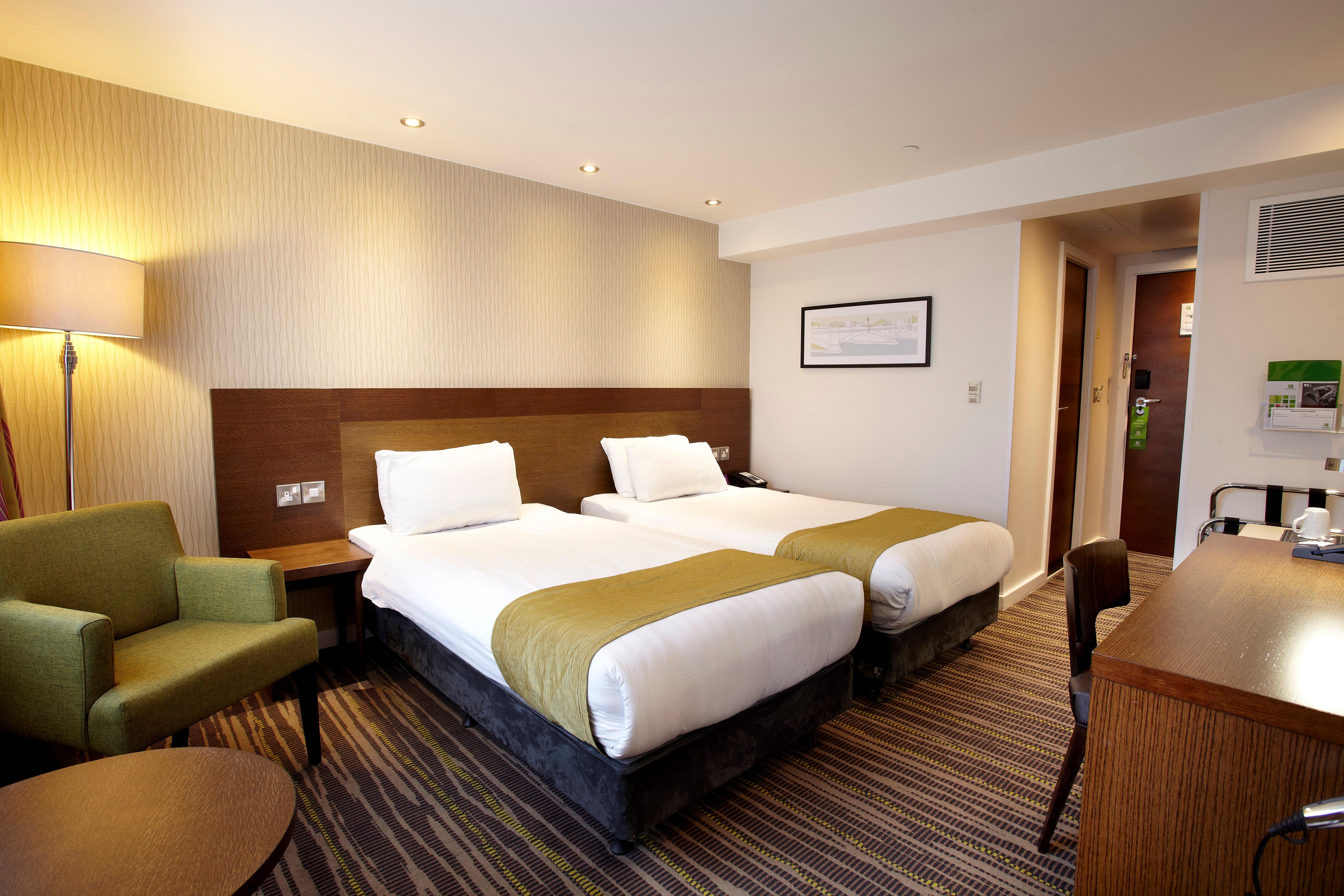Hotel - Wembley London