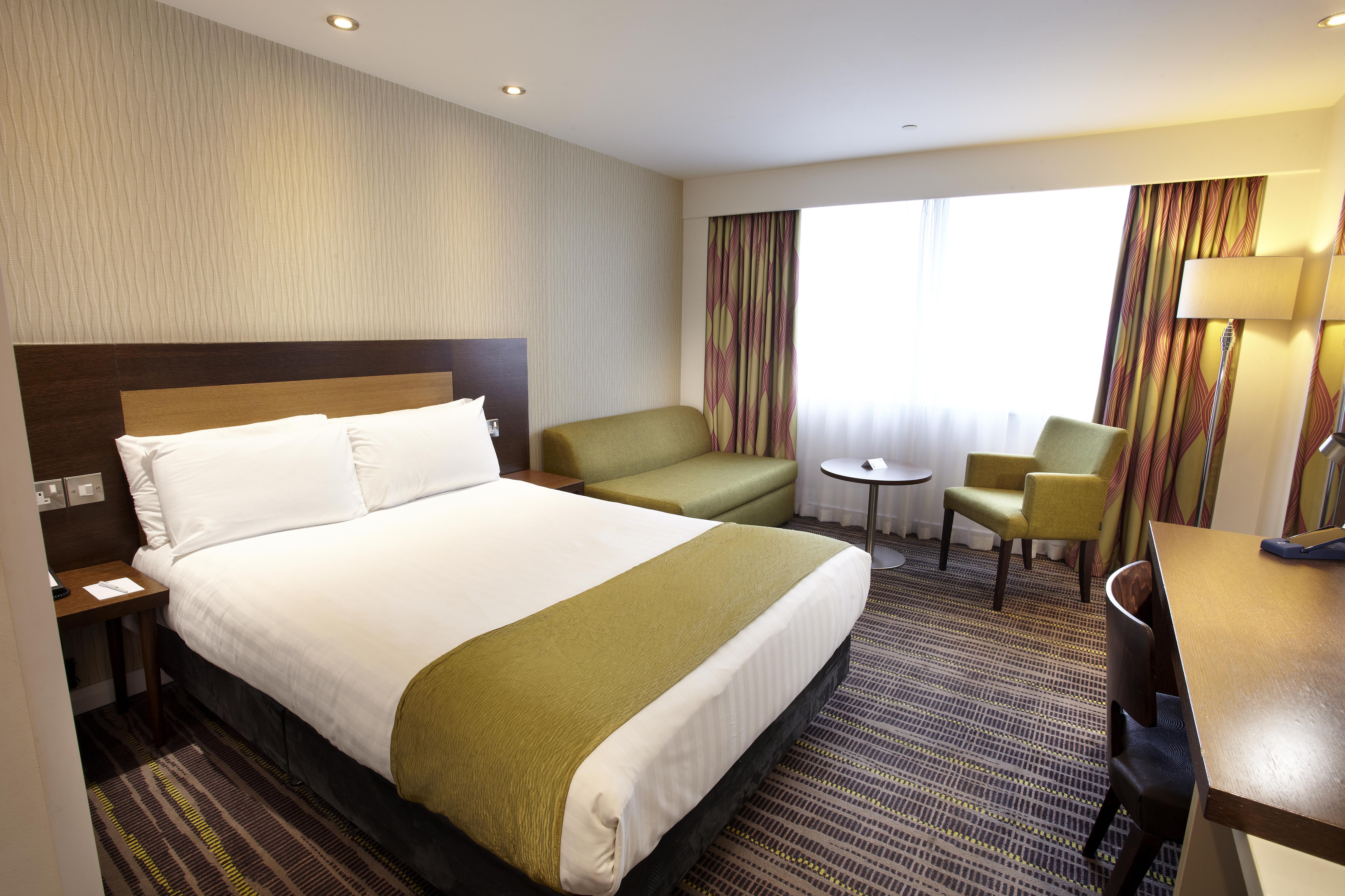 - Wembley 4* London