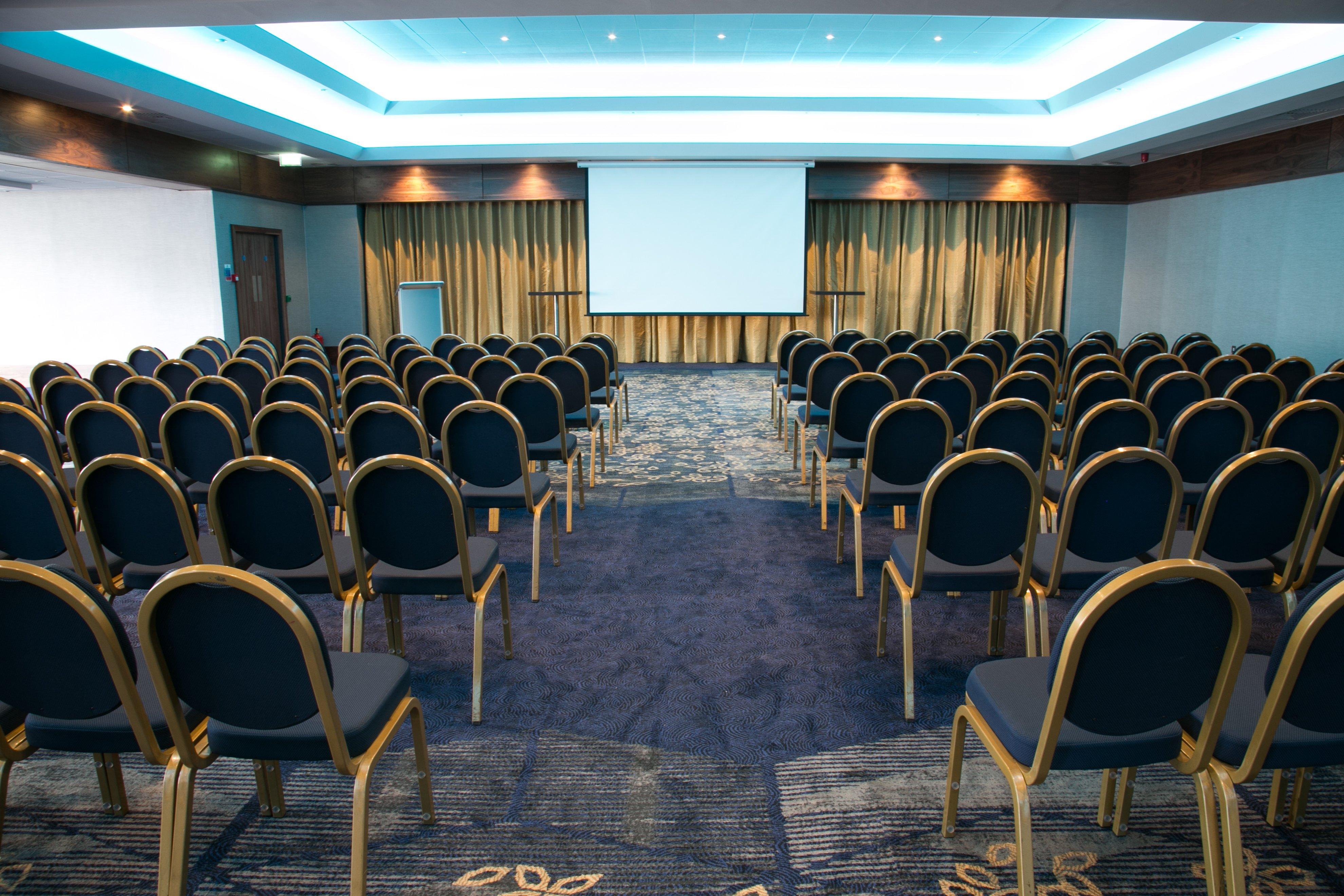 - Wembley Hotel 4*