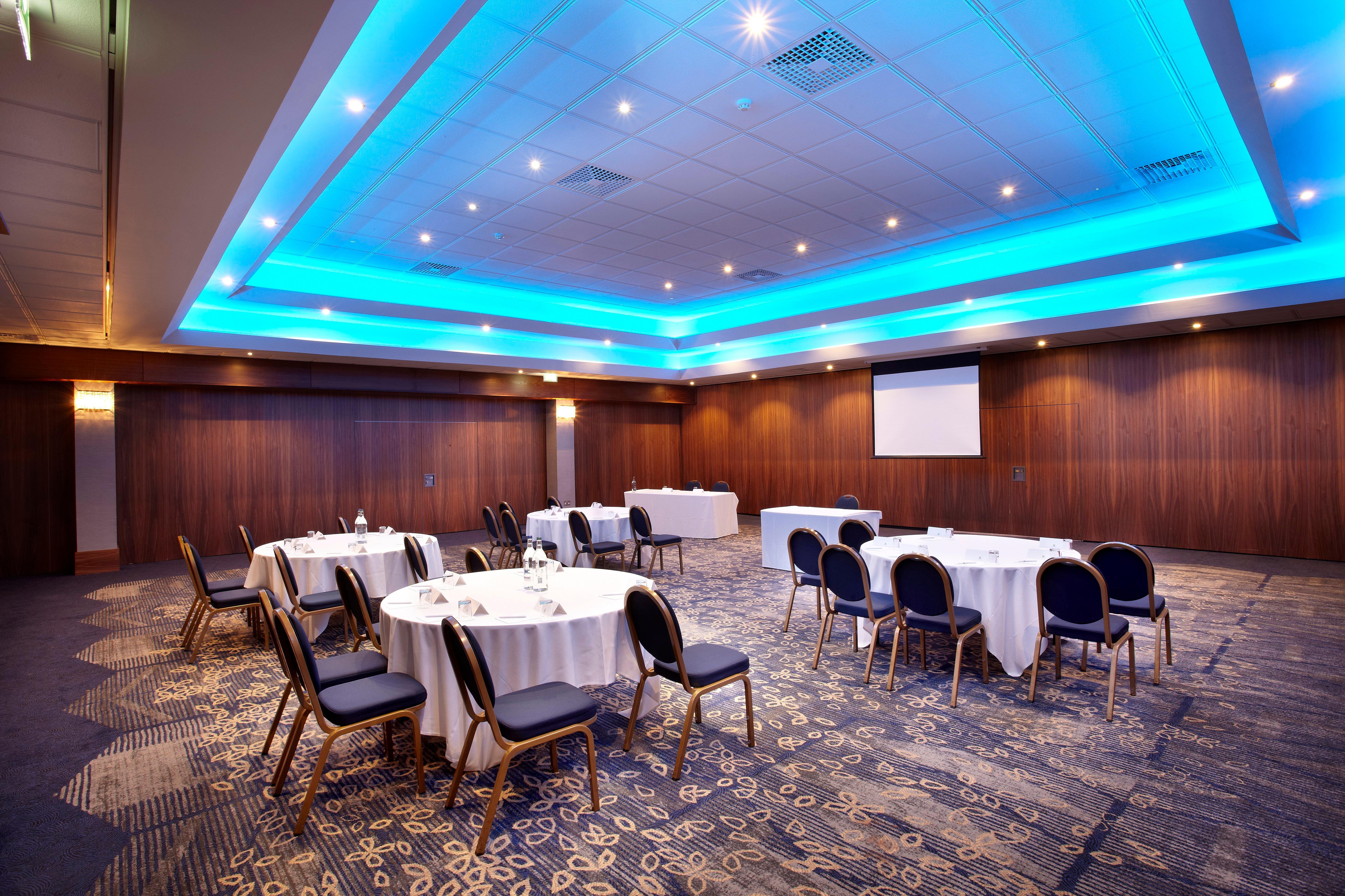 - Wembley Hotel London