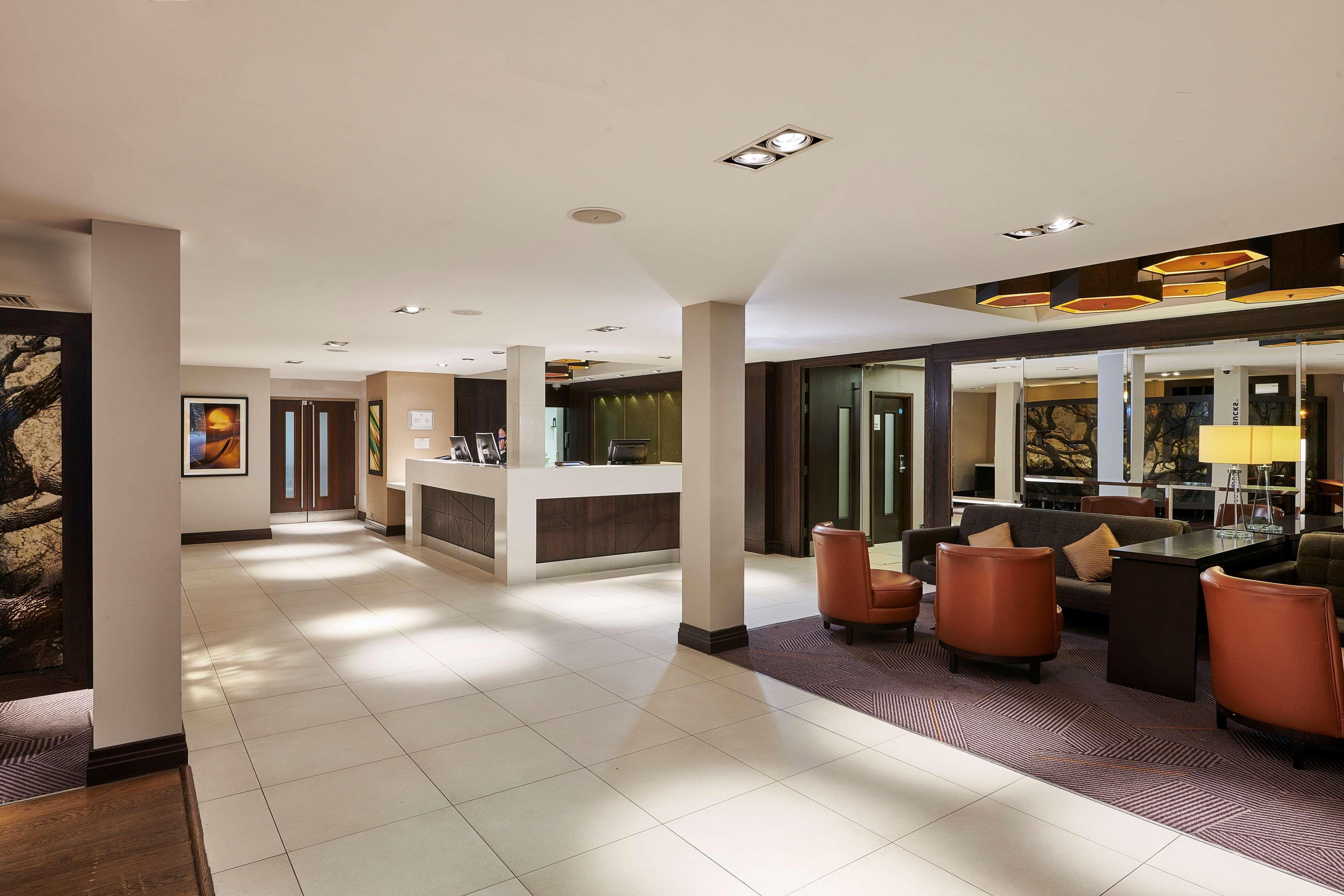 Doubletree By Hilton Ealing Hotel Londres