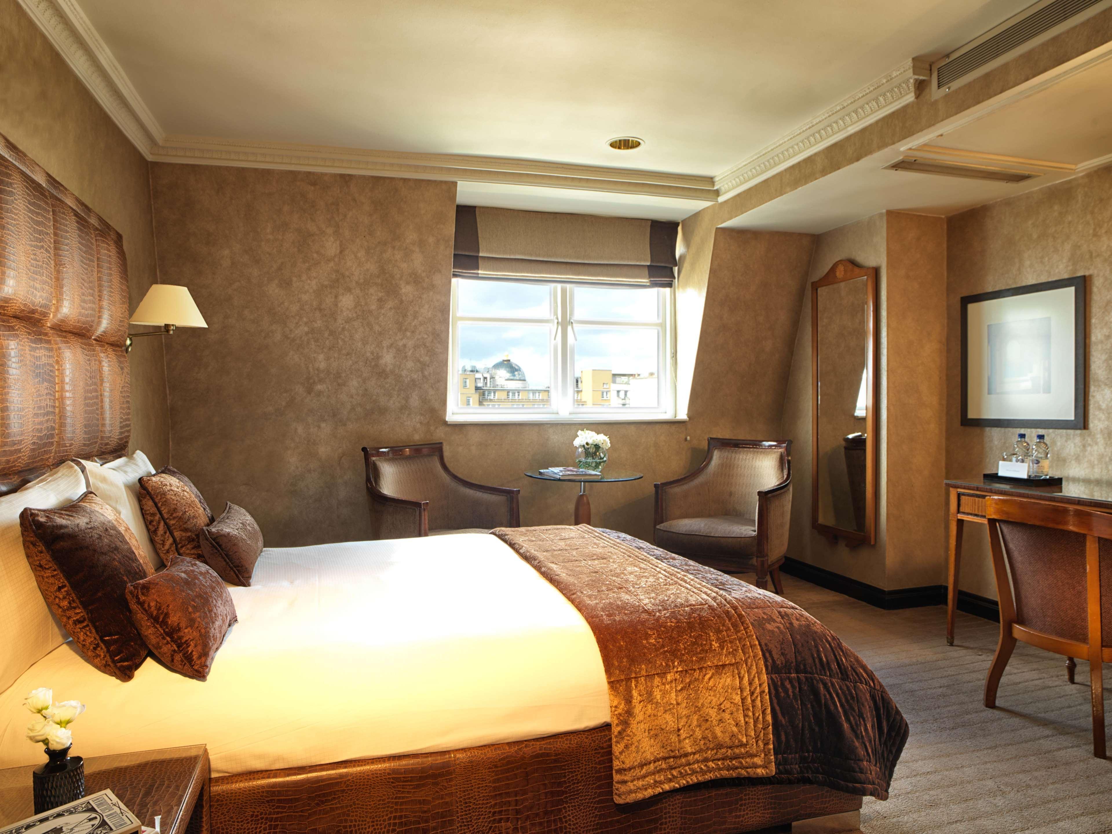 Radisson Blu Hotel, Leicester Square 5* London