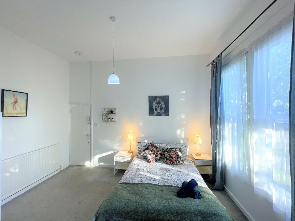 Guest house Verv Finchley