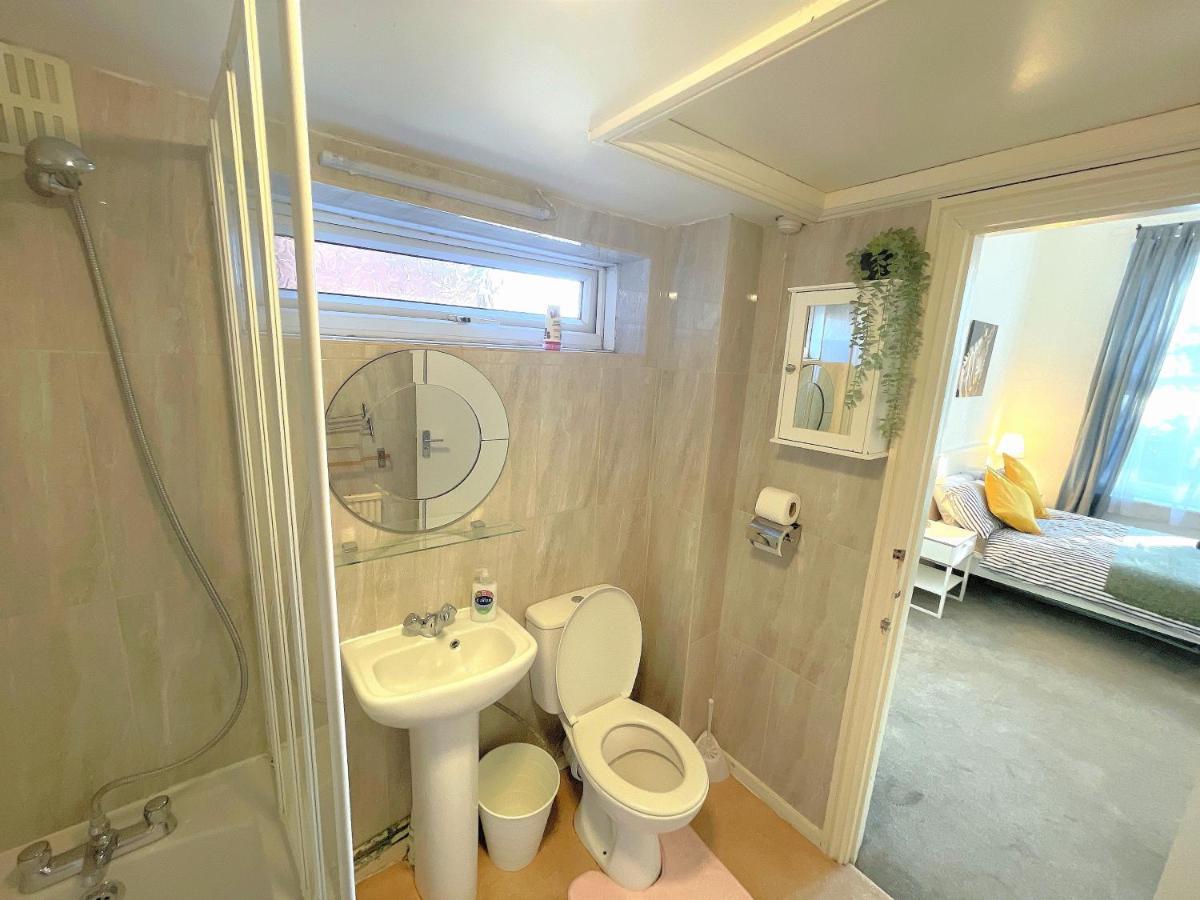 Guest house Verv Finchley London