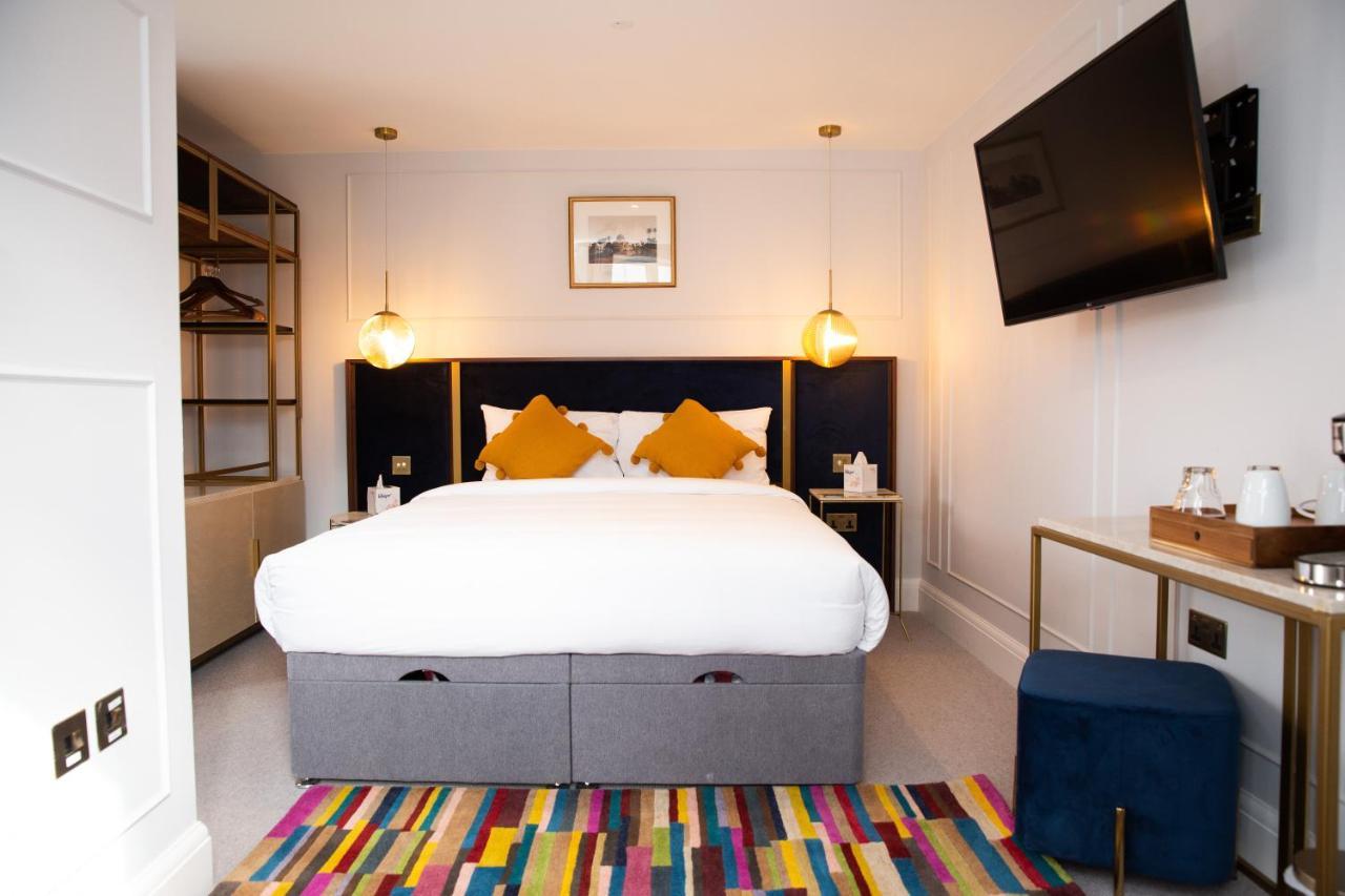 Hotel Three Falcons London