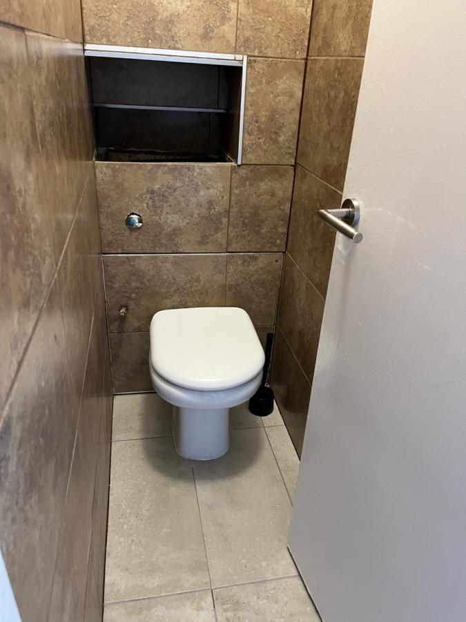 Lovely 3 Bedroom Family In Central Apartment