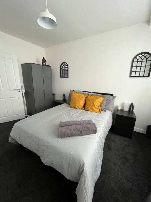 Castle Court Apartment