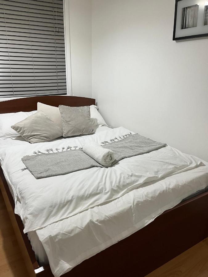 Lovely 3 Bedroom Family In Central *