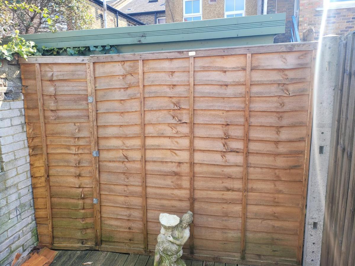 Appartement Mitcham Lane *