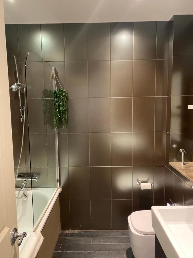 Apartment Beautiful Modern Studio In High Street Kensington London