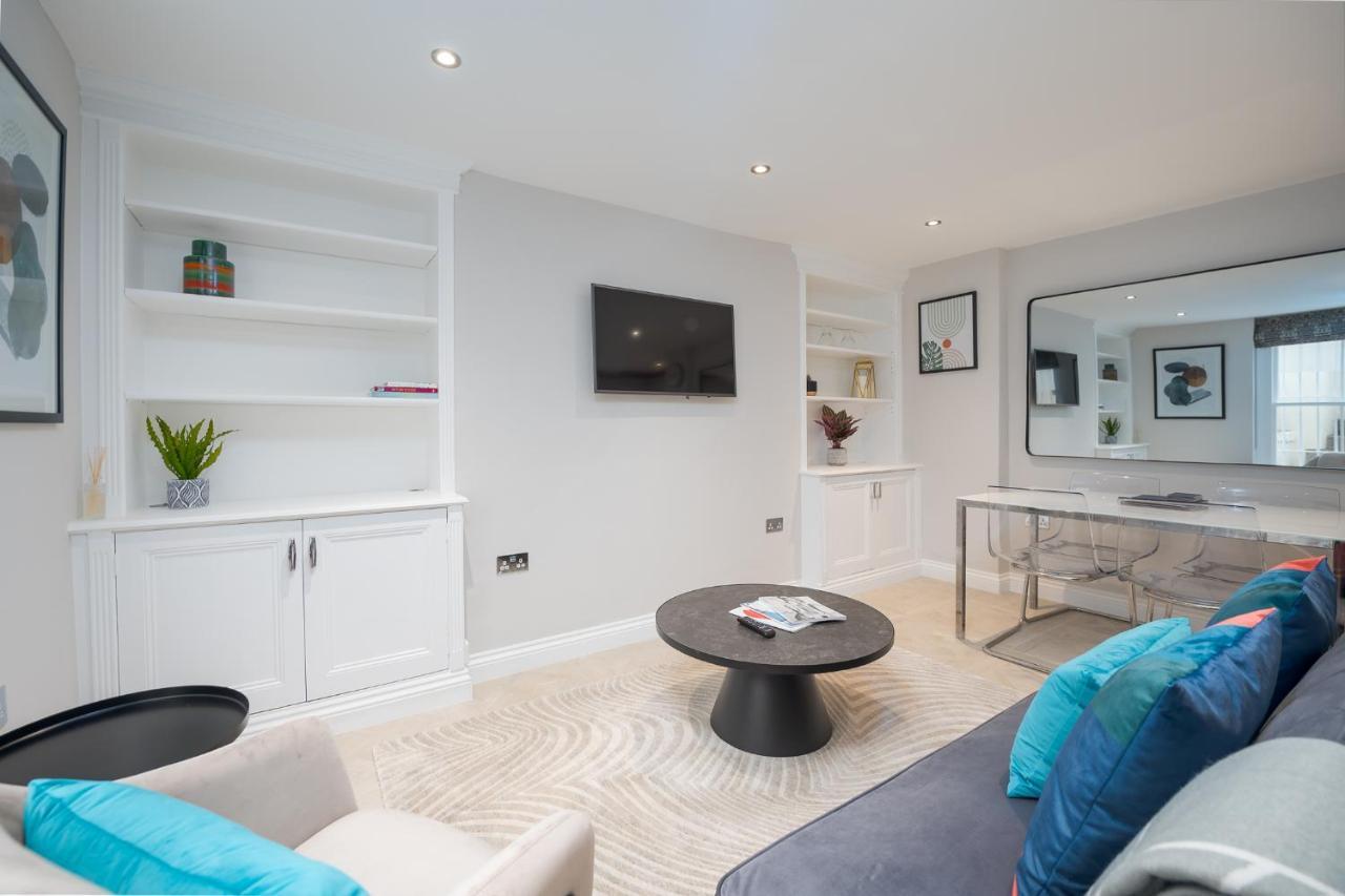 Clarendon Rd By Capital London