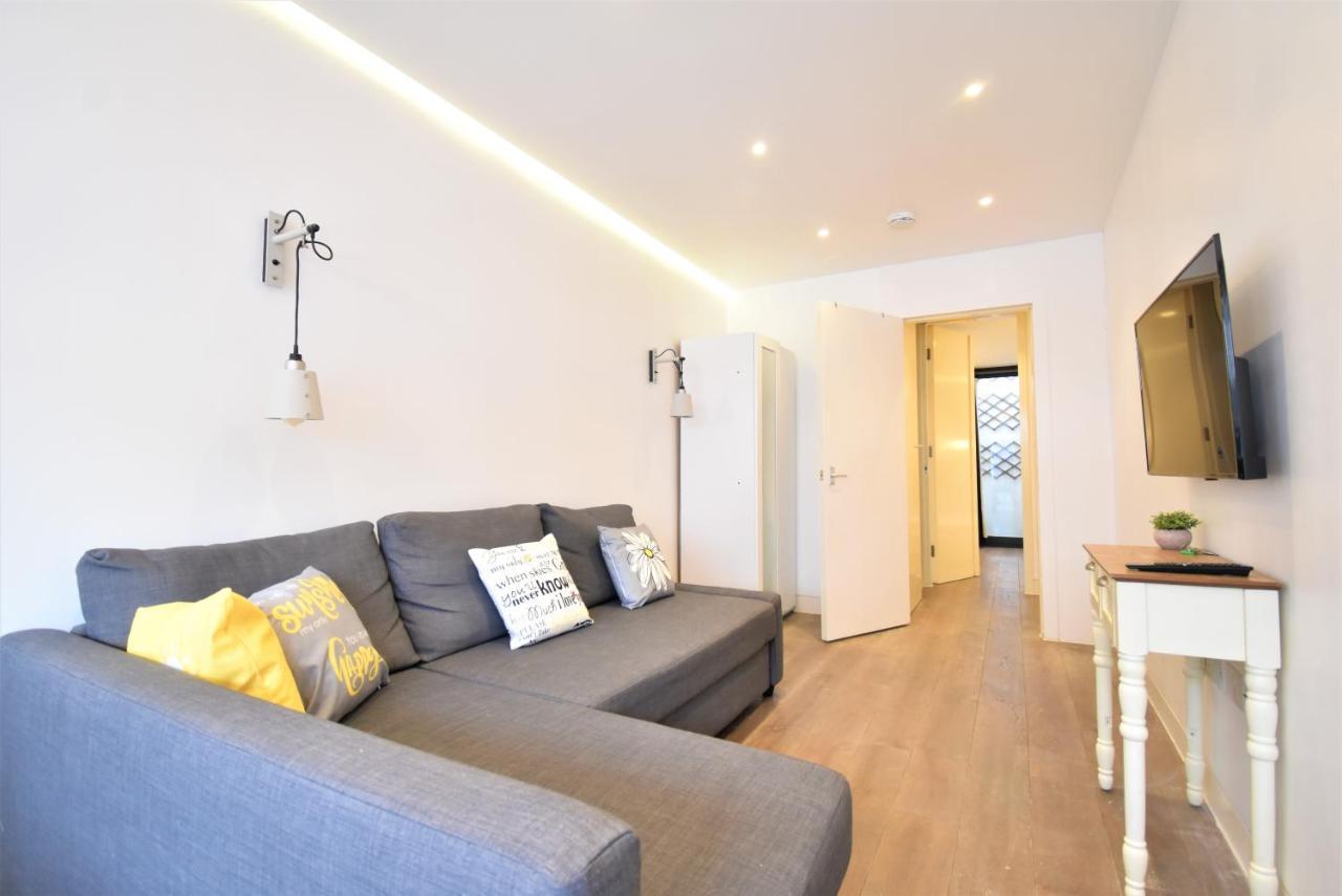 Stunning Apartment, Shirland Mews * London